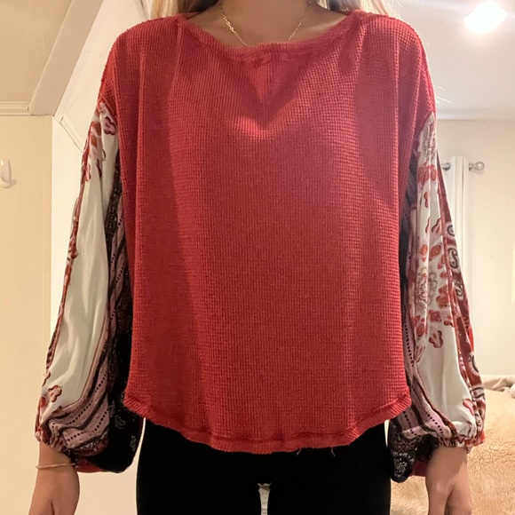 Free People Patterned Sleeve Top - Picture 4 of 5